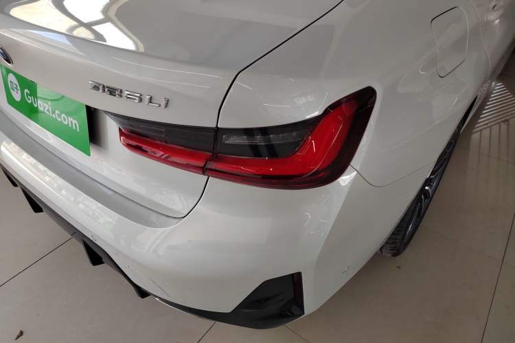 Used BMW 3 Series 2025 325Li M Sport Package Exterior 3