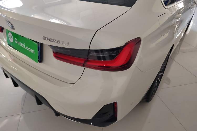 Used BMW 3 Series 2025 325Li M Sport Package Exterior 3