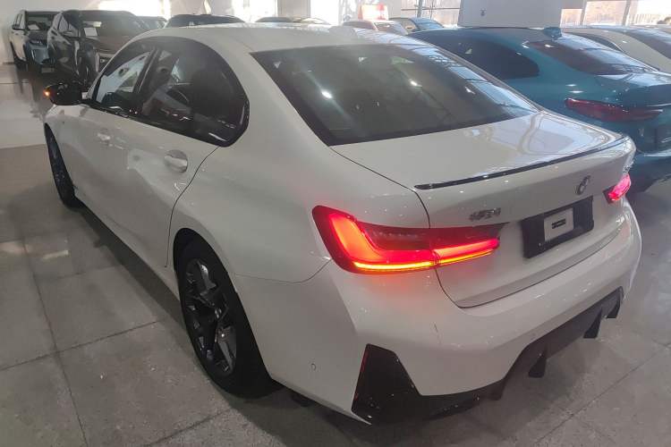 Used BMW 3 Series 2025 330i M Sport Night Edition Package Exterior 3