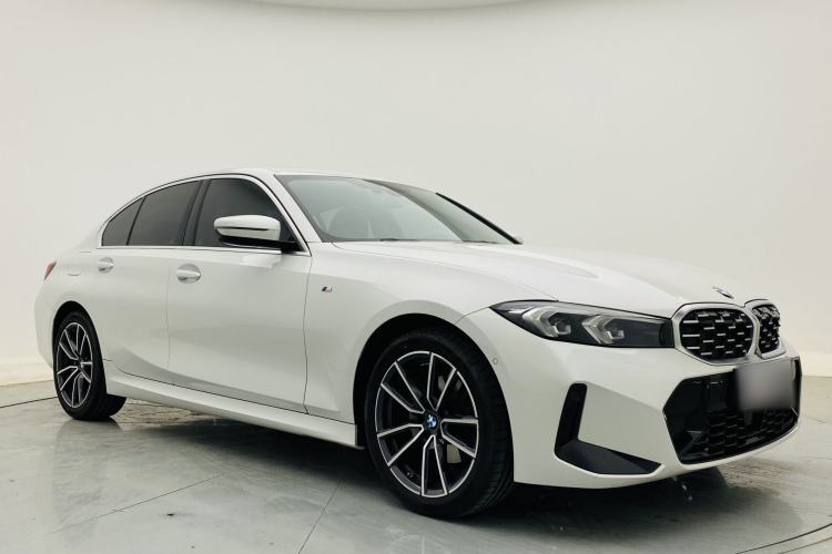 Used BMW 3 Series 2025 325i M Sport Package Exterior 3