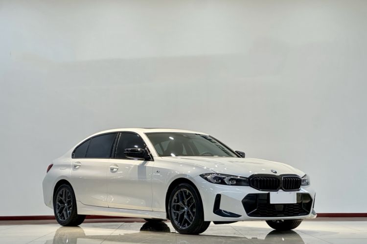Used BMW 3 Series 2025 330Li M Sport Shadowline Package Exterior 3