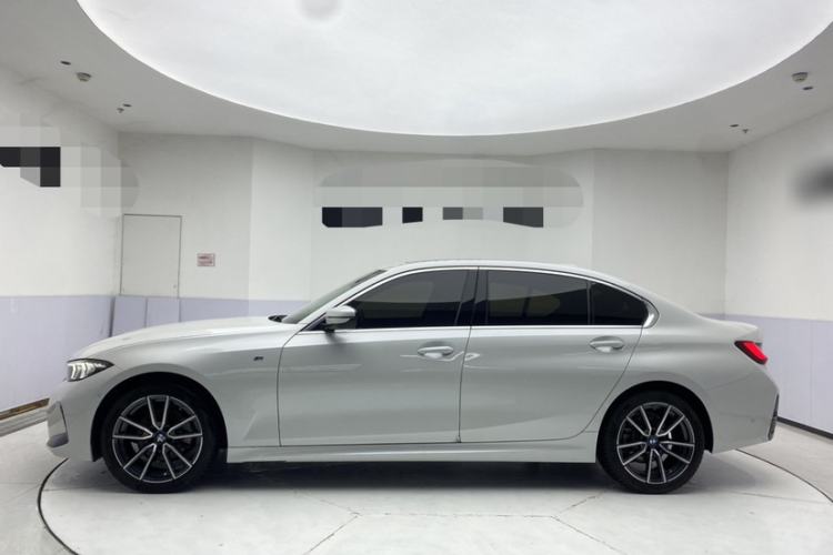 Used BMW 3 Series 2025 325Li M Sport Package Exterior 4