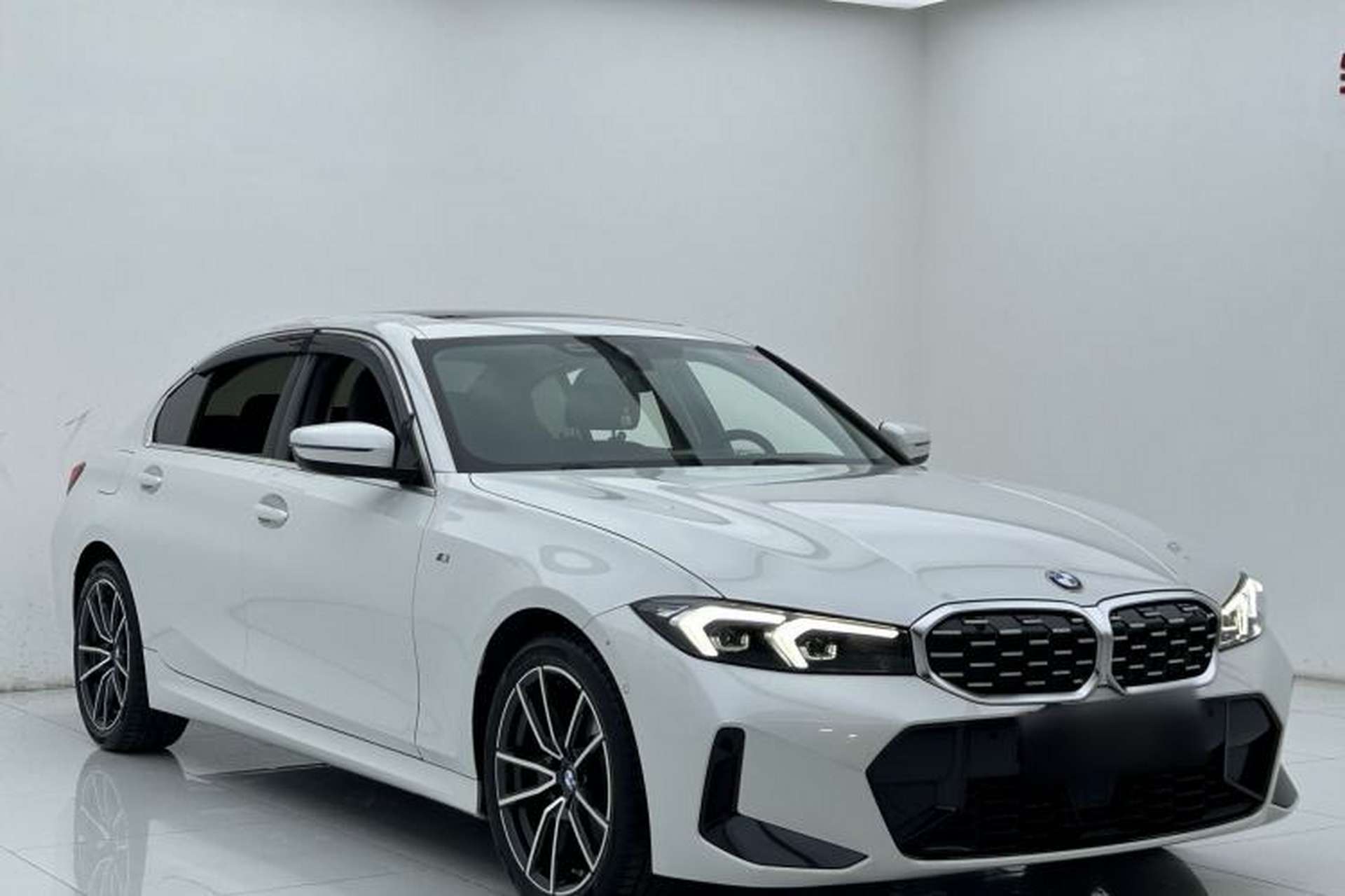 Used BMW 3 Series 2025 325Li M Sport Package Exterior 4