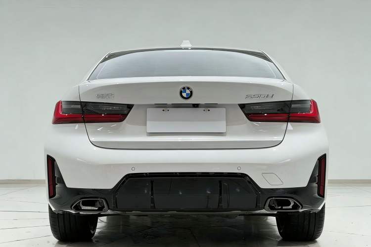 Used BMW 3 Series 2025 330Li M Sport Shadowline Package Exterior 4