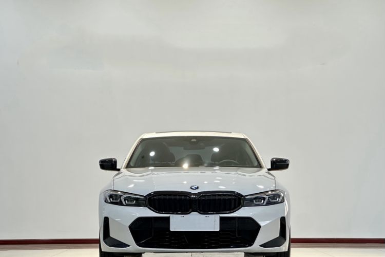 Used BMW 3 Series 2025 330Li M Sport Shadowline Package Exterior 4