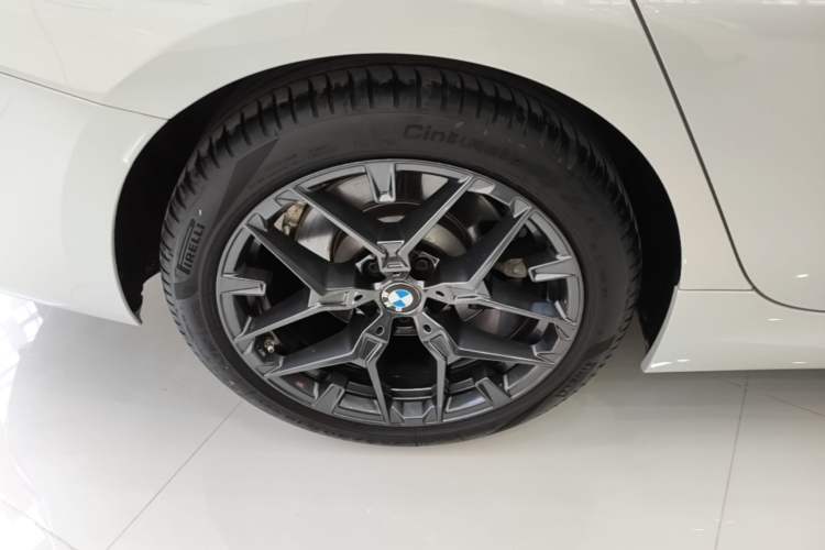 Used BMW 3 Series 2025 330Li M Sport Shadowline Package Exterior 5