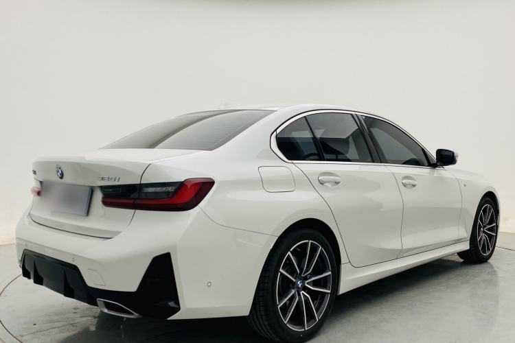Used BMW 3 Series 2025 325i M Sport Package Exterior 5