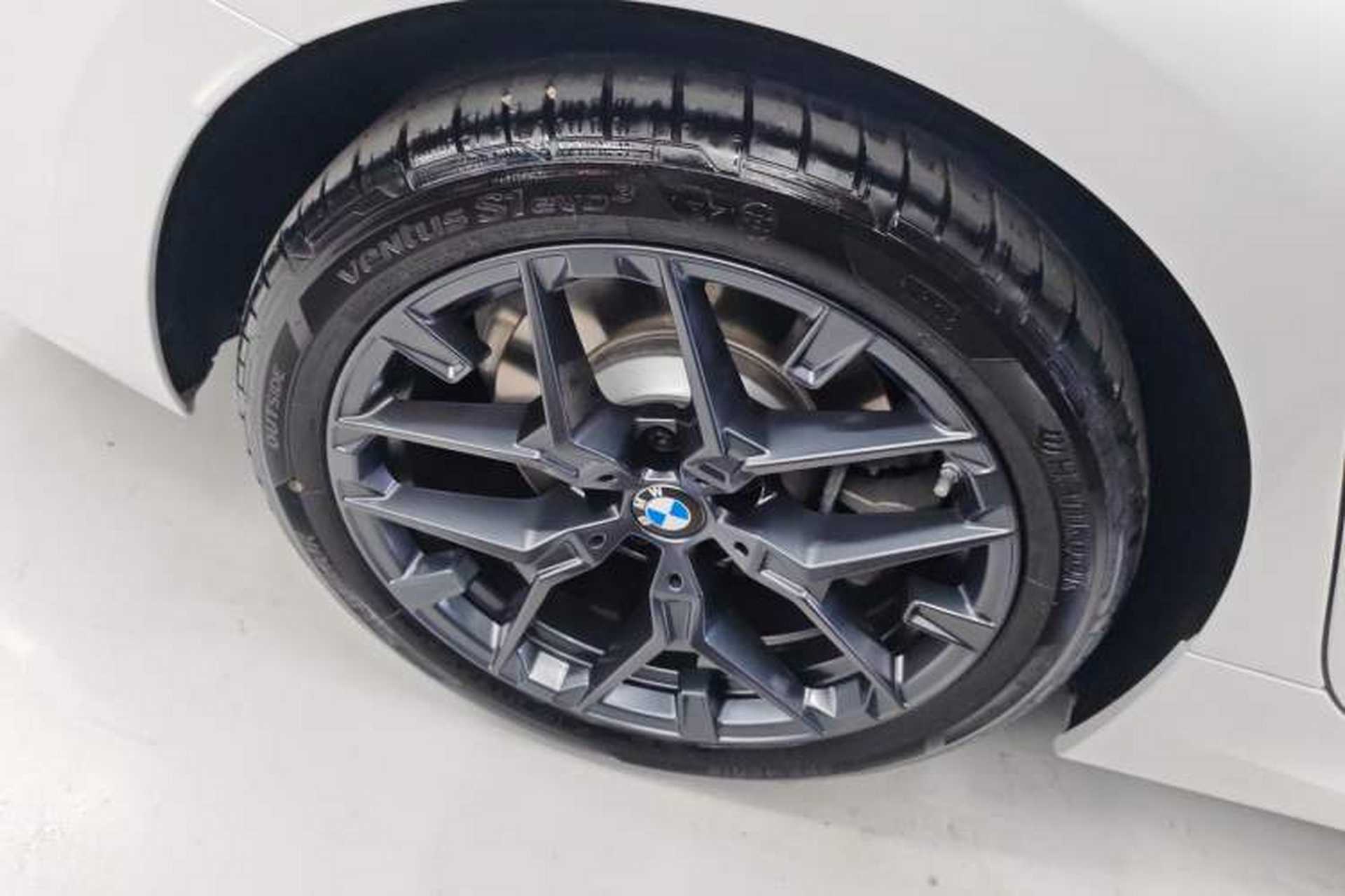 Used BMW 3 Series 2025 330Li M Sport Shadowline Package Exterior 5