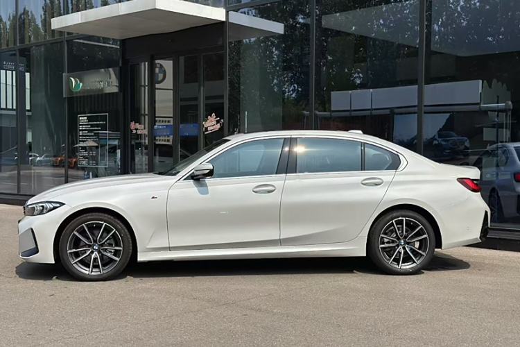 Used BMW 3 Series 2025 325Li M Sport Package Exterior 6