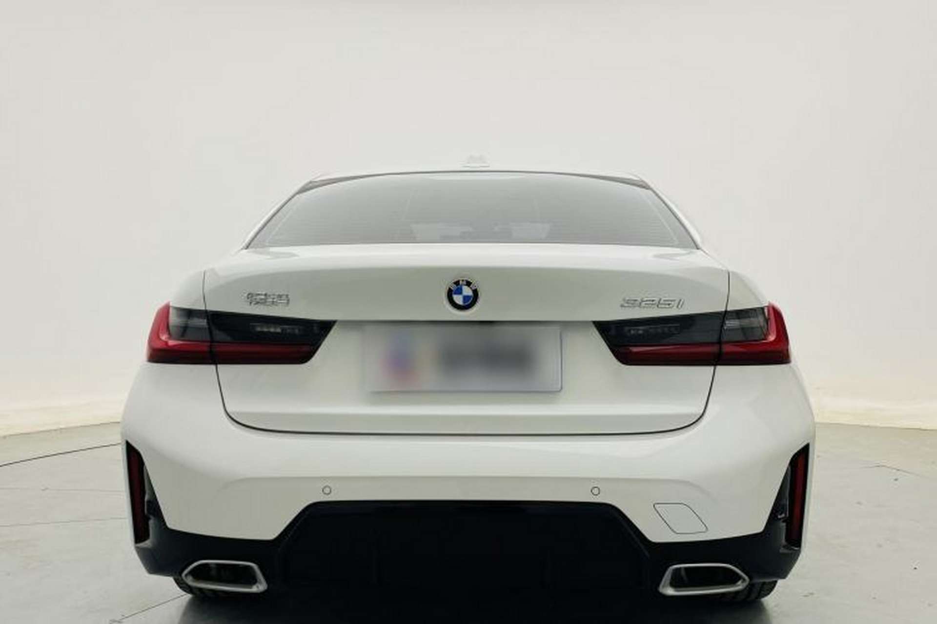 Used BMW 3 Series 2025 325i M Sport Package Exterior 6