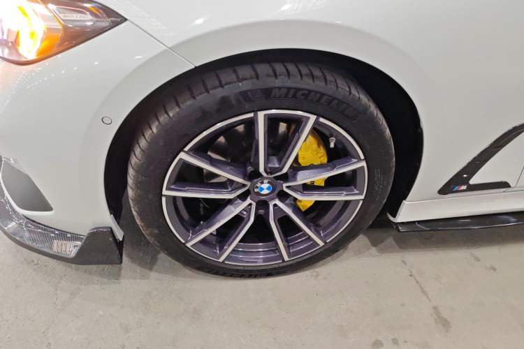 Used BMW 3 Series 2025 325Li M Sport Package Exterior 7