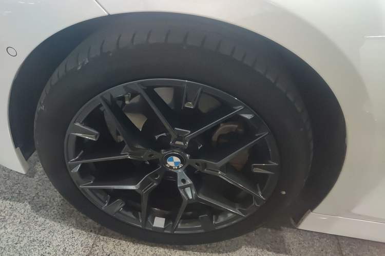 Used BMW 3 Series 2025 330i M Sport Night Edition Package Exterior 7