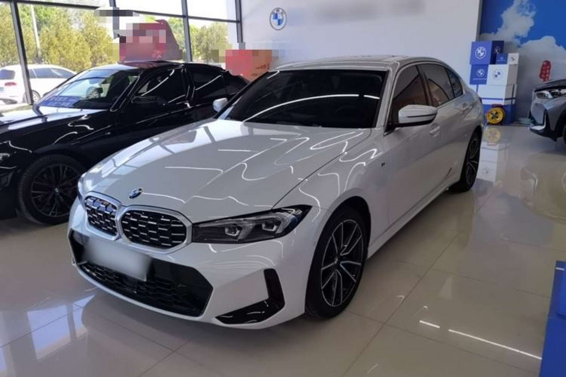 Used BMW 3 Series 2025 325Li M Sport Package Front Left 45 Deg