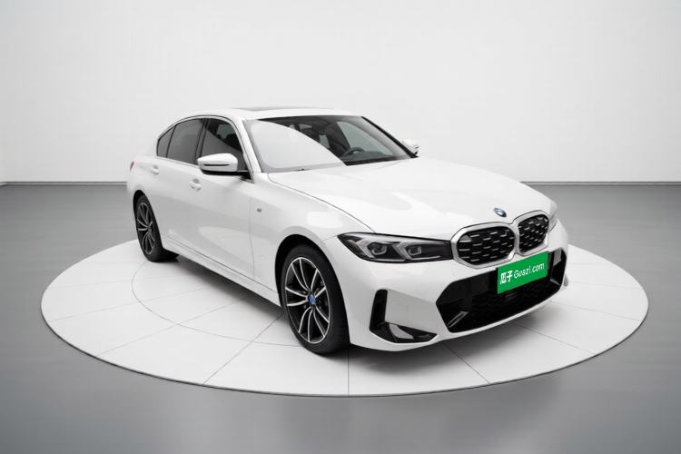 Used BMW 3 Series 2025 325Li M Sport Package Front Right 45 Deg