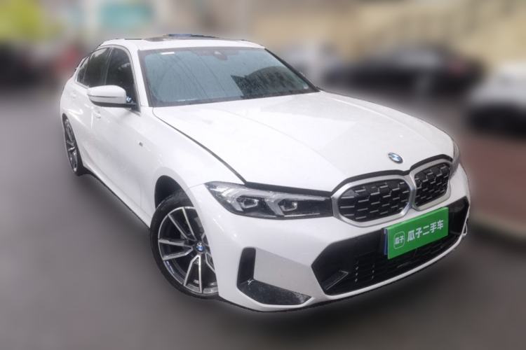 Used BMW 3 Series 2025 325Li M Sport Package Front Right 45 Deg