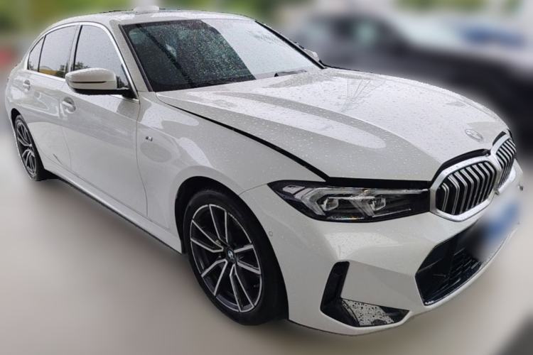 Used BMW 3 Series 2025 325Li M Sport Package Front Right 45 Deg