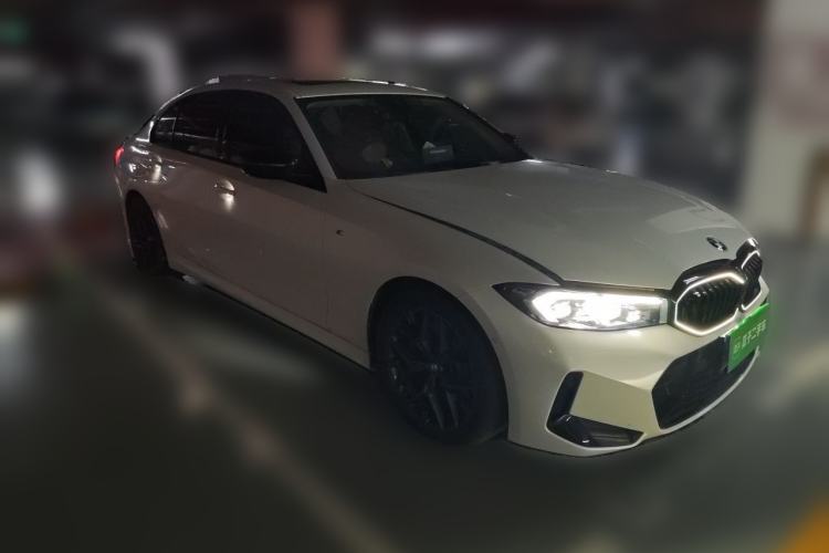 Used BMW 3 Series 2025 330Li M Sport Shadowline Package Front Right 45 Deg