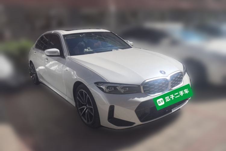 Used BMW 3 Series 2025 325Li M Sport Package Front Right 45 Deg