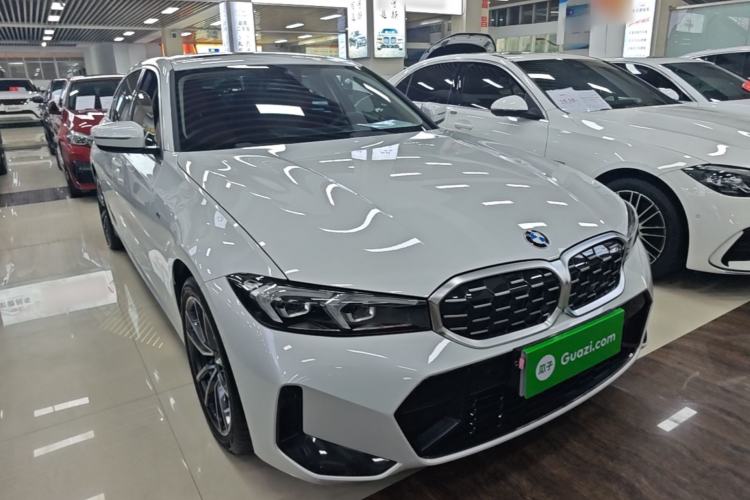 Used BMW 3 Series 2025 325Li M Sport Package Front Right 45 Deg