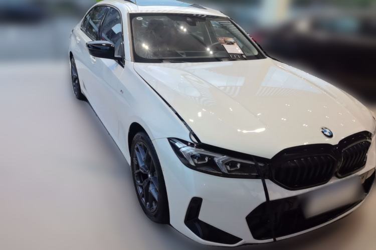 Used BMW 3 Series 2025 330Li M Sport Shadowline Package Front Right 45 Deg