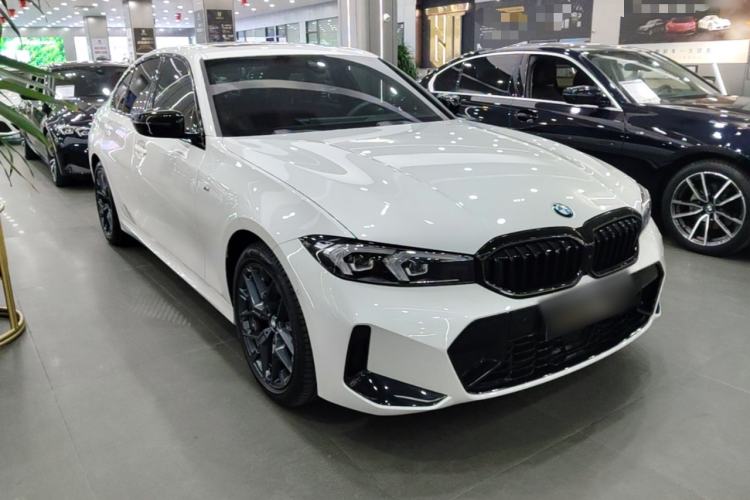 Used BMW 3 Series 2025 330i M Sport Night Edition Package Front Right 45 Deg