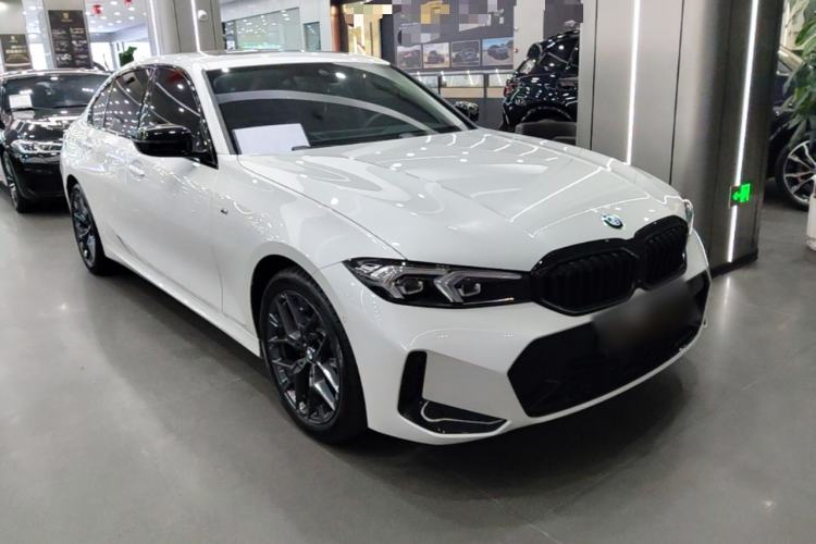 Used BMW 3 Series 2025 330Li M Sport Shadowline Package Front Right 45 Deg