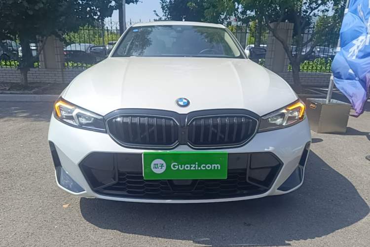 Used BMW 3 Series 2025 330Li M Sport Shadowline Package Front