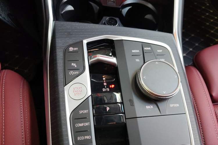 Used BMW 3 Series 2025 325Li M Sport Package Gear Lever