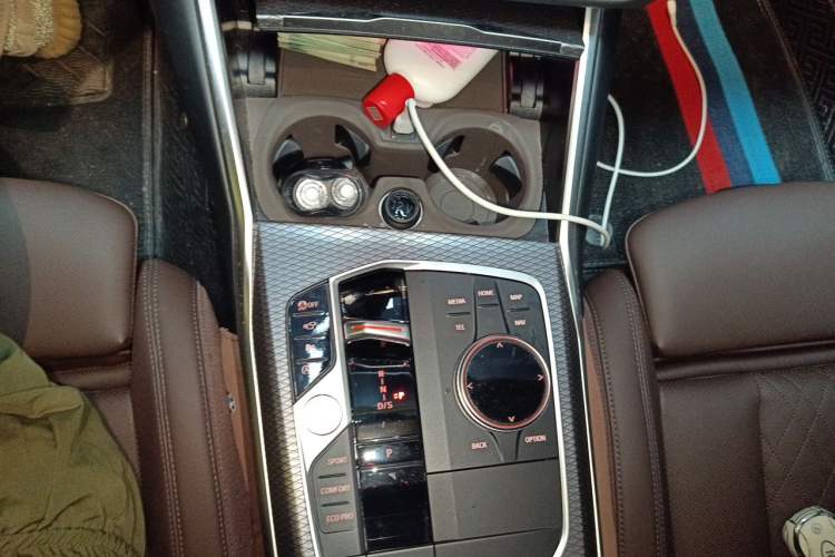 Used BMW 3 Series 2025 330i M Sport Night Edition Package Gear Lever