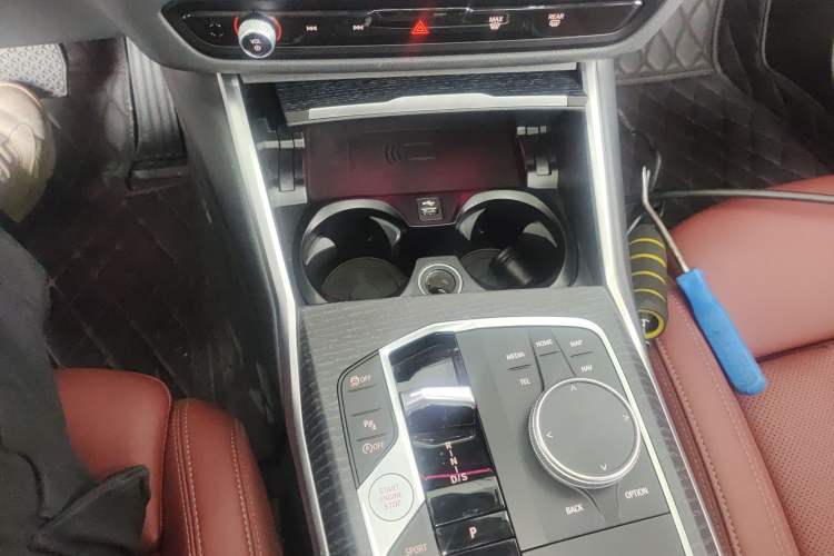 Used BMW 3 Series 2025 325Li M Sport Package Gear Lever