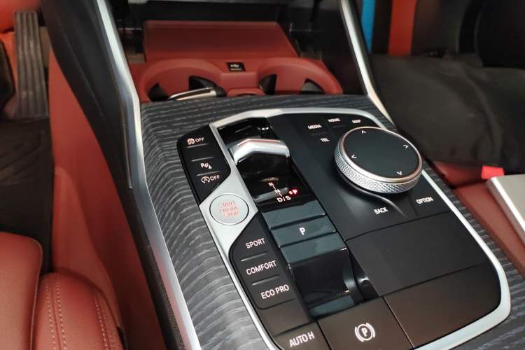 Used BMW 3 Series 2025 325Li M Sport Package Gear Lever