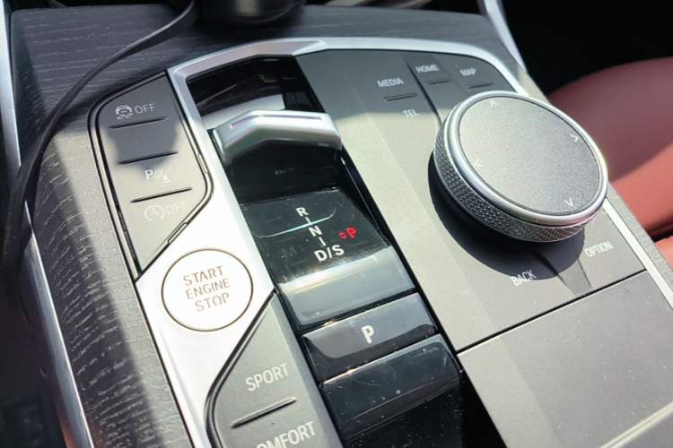 Used BMW 3 Series 2025 325Li M Sport Package Gear Lever