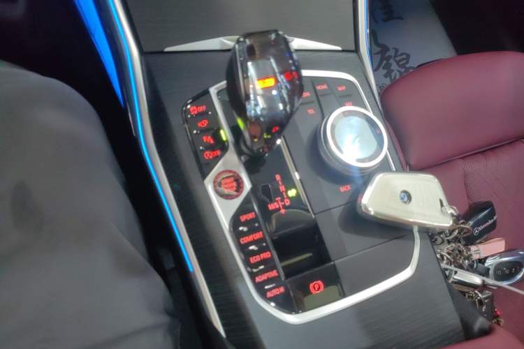 Used BMW 3 Series 2025 325Li M Sport Package Gear Lever
