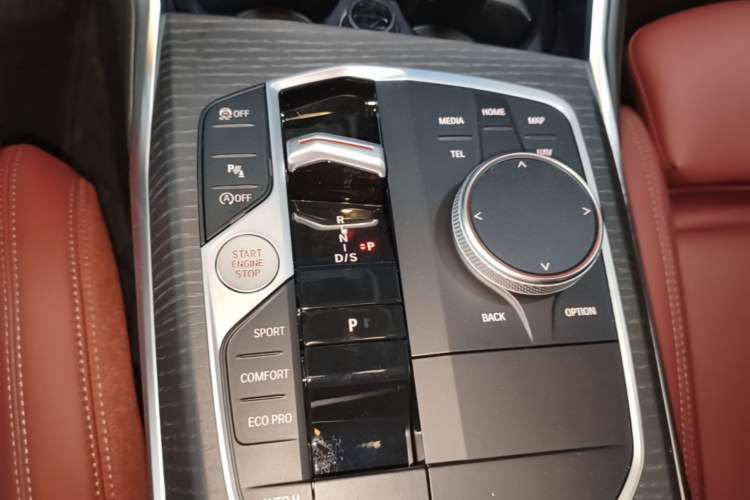 Used BMW 3 Series 2025 325Li M Sport Package Gear Lever