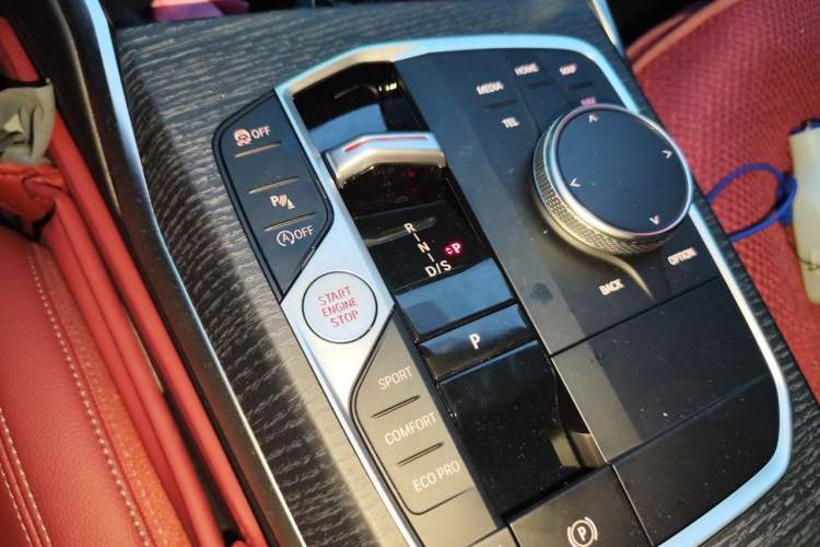 Used BMW 3 Series 2025 325Li M Sport Package Gear Lever