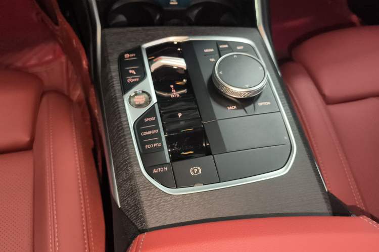 Used BMW 3 Series 2025 325Li M Sport Package Gear Lever