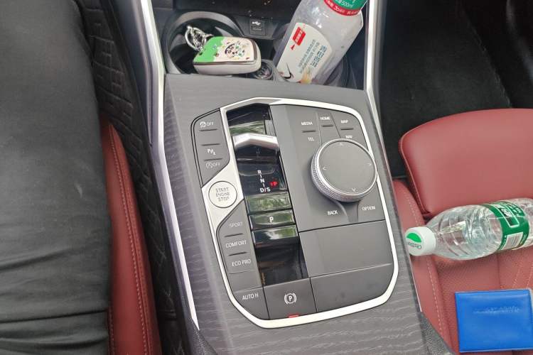 Used BMW 3 Series 2025 325Li M Sport Package Gear Lever