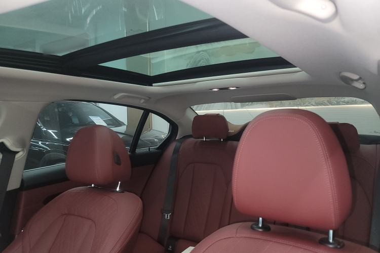 Used BMW 3 Series 2025 325Li M Sport Package Headliner