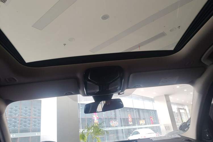 Used BMW 3 Series 2025 330Li M Sport Shadowline Package Headliner