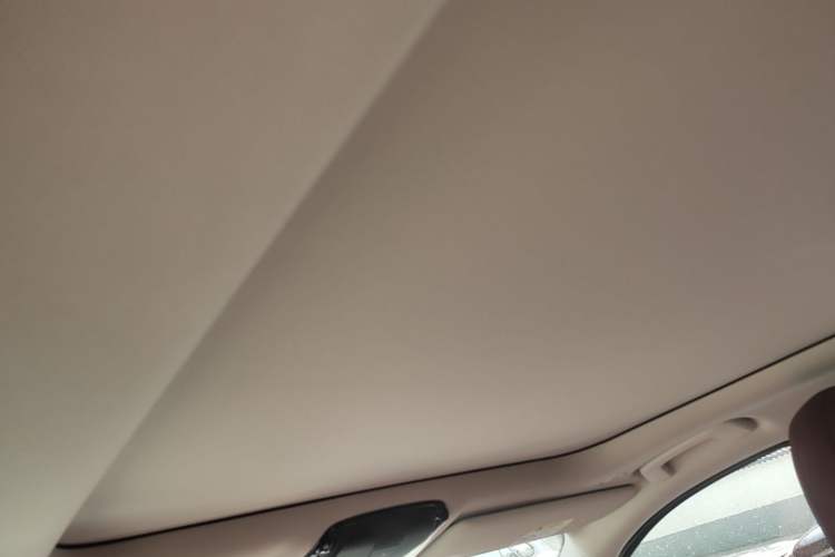 Used BMW 3 Series 2025 330Li M Sport Shadowline Package Headliner