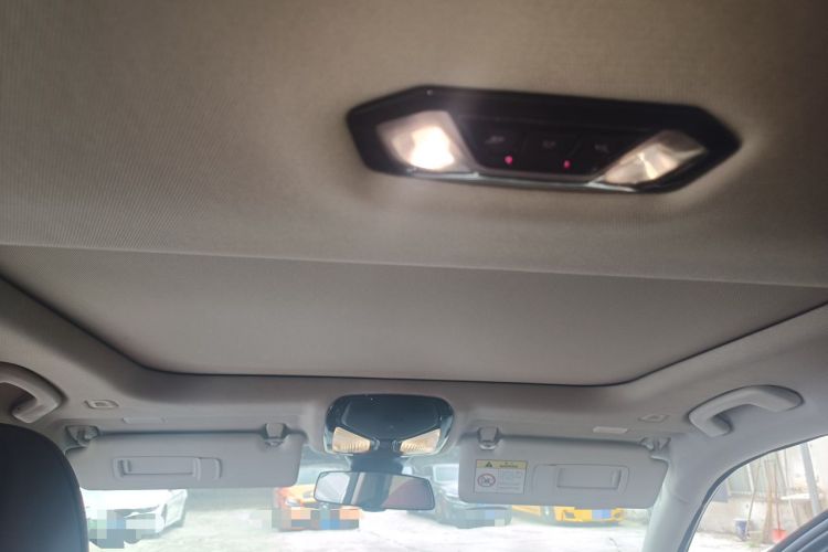 Used BMW 3 Series 2025 325i M Sport Package Headliner