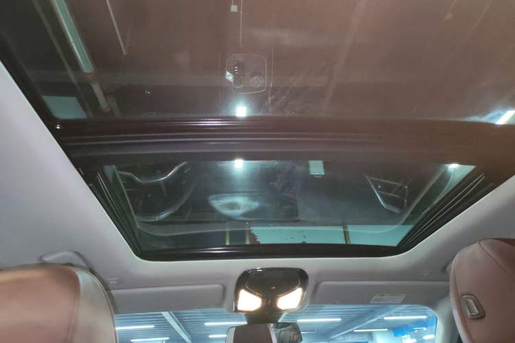 Used BMW 3 Series 2025 325Li M Sport Package Headliner