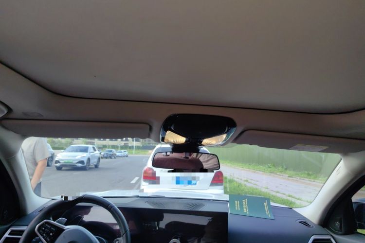 Used BMW 3 Series 2025 330Li M Sport Shadowline Package Headliner