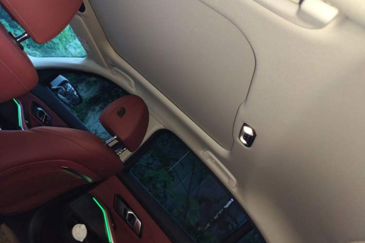 Used BMW 3 Series 2025 325Li M Sport Package Headliner