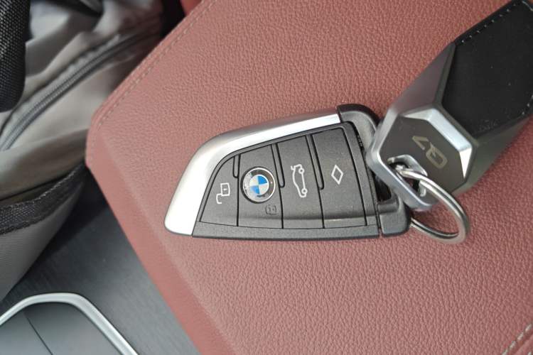 Used BMW 3 Series 2025 325Li M Sport Package Interior 1