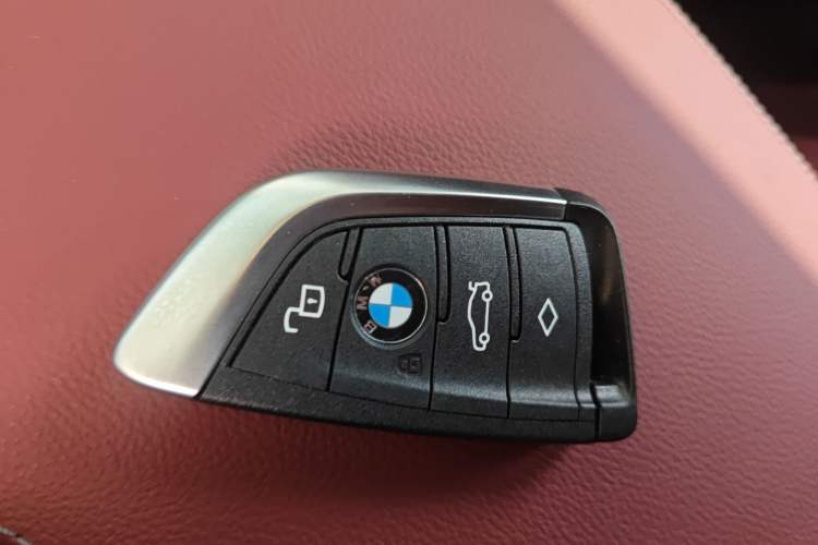Used BMW 3 Series 2025 330i M Sport Night Edition Package Interior 1