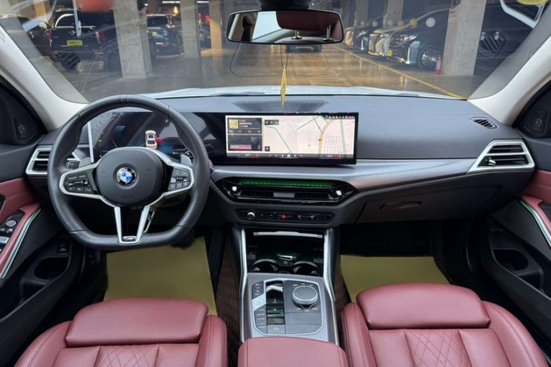Used BMW 3 Series 2025 330Li M Sport Shadowline Package Interior 1