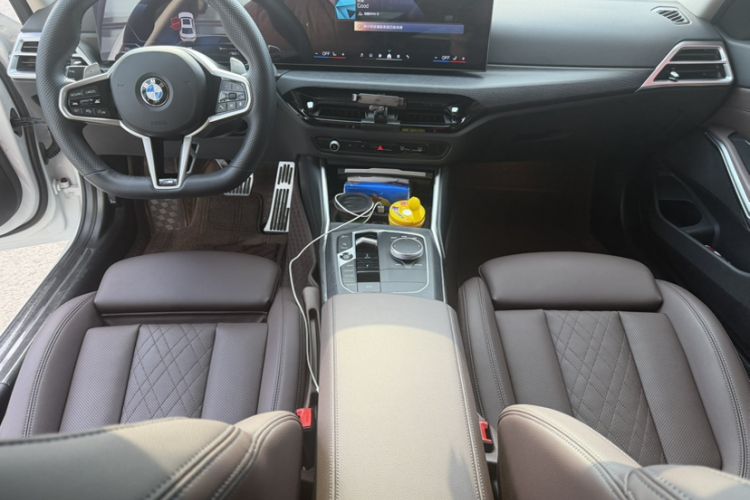 Used BMW 3 Series 2025 325Li M Sport Package Interior 1