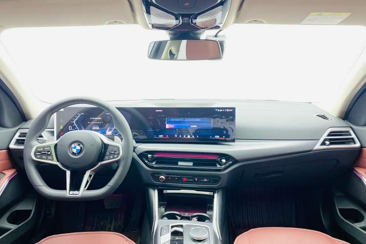 Used BMW 3 Series 2025 325i M Sport Package Interior 11