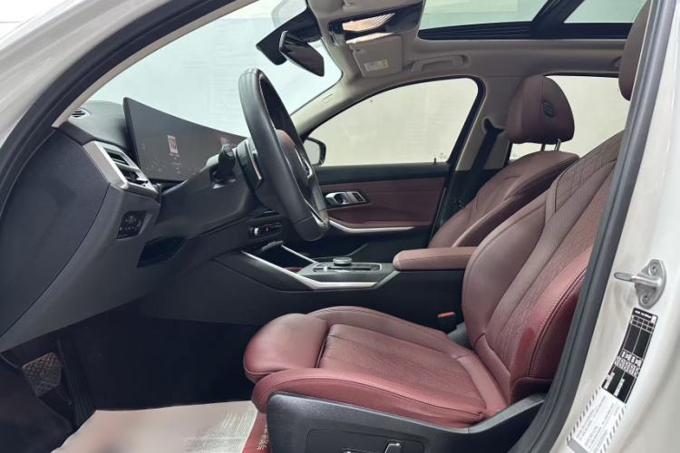 Used BMW 3 Series 2025 325Li M Sport Package Interior 2